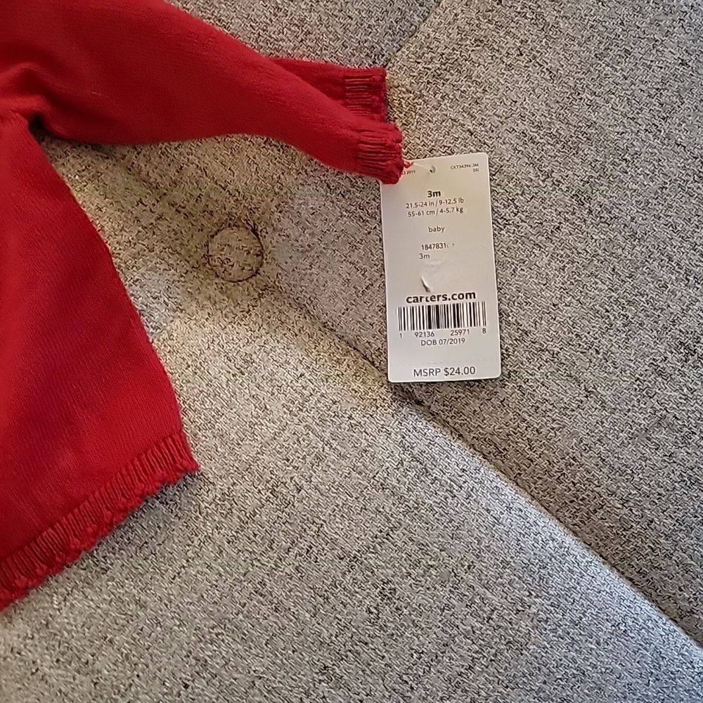 Bay red cardigan & winter hat bundle - Picture 4 of 4